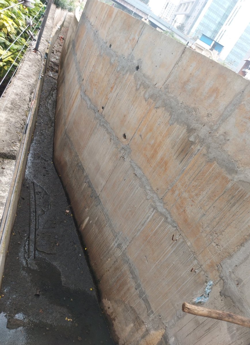 ab_proud's tweet photo. @MTFJalShakthi @ArvindLBJP @MTF_Mobility Sir..... in Suncity Gloria sjp rd,  BBMP is dumping raw sewage via Carmelaram railway stn...have been following up with AE Sandesh Shetty. No action, even after order from KSPCB. This illegal act so that no water stagnates in front of RGA Tech park.  Pl help..residents suffering https://t.co/l22Qj7crb9