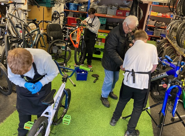 New Forest Bike tweet media