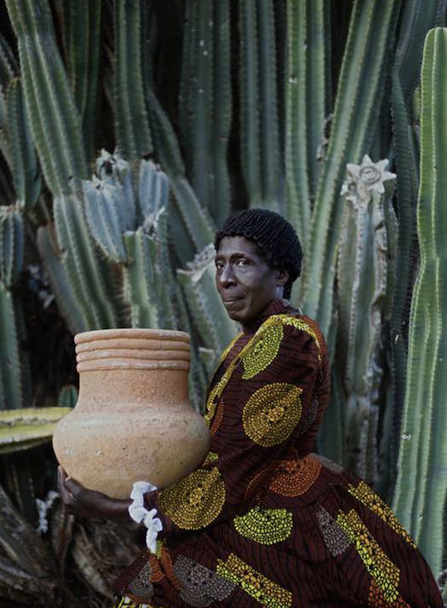 This week Unpublished and @AFWomenInPhoto came together to share work by Zimbabwe women photographers for IWD2023.

From the Series African Victorian 

African Pot

Photographer: @TamaryKudita 

#africanphotography #photography #zimbho #photographylovers