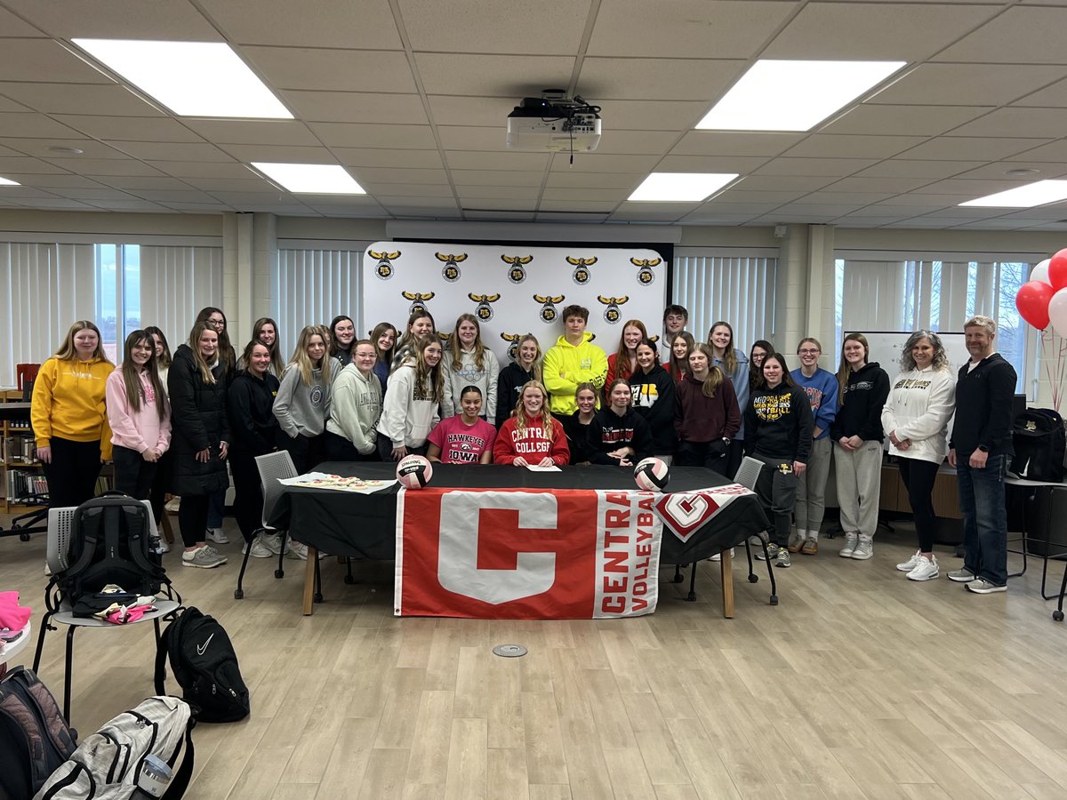 Mid-Prairie Volleyball tweet media