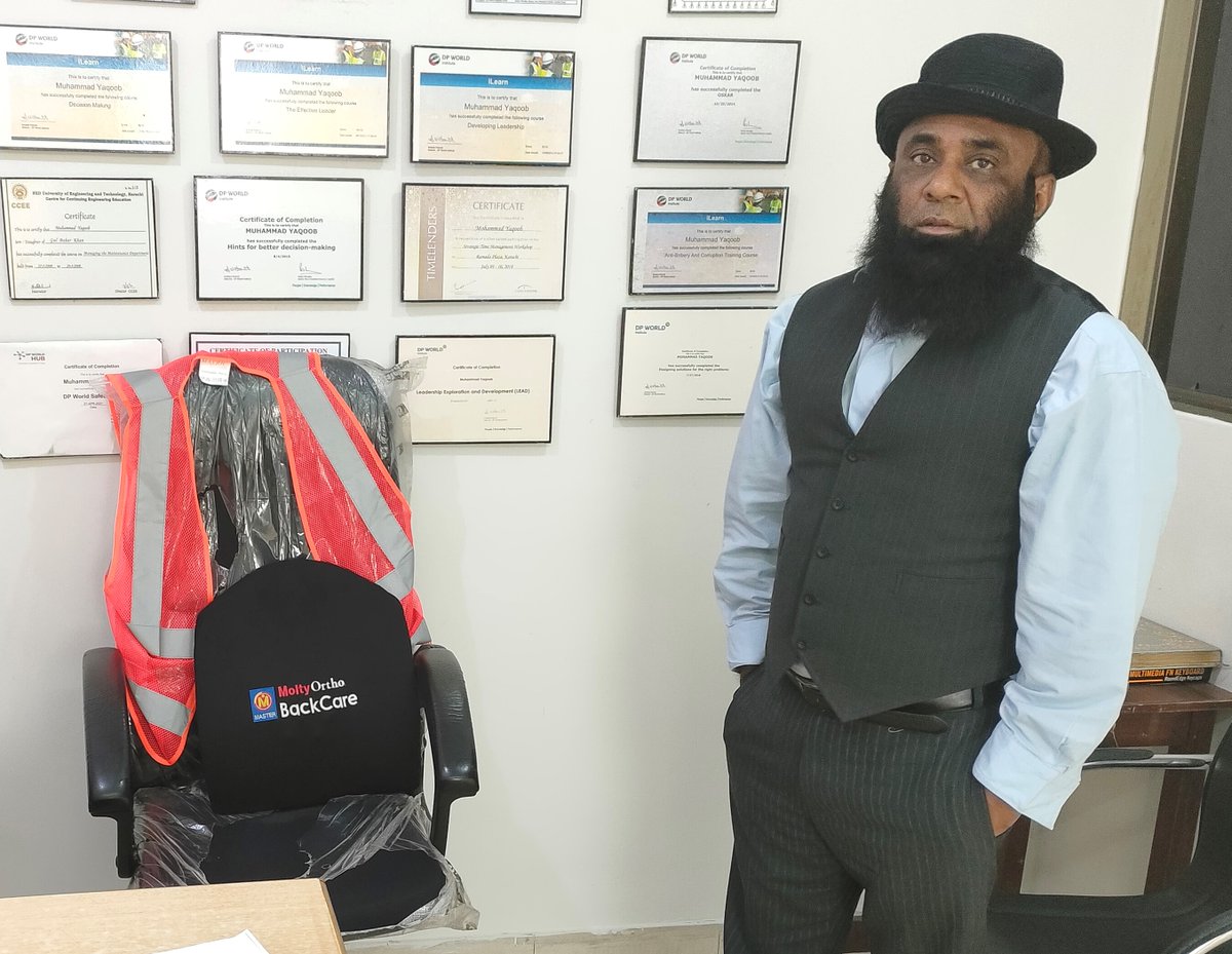 Mohamma07883571's tweet image. I m so sorry that why #people compromise #wrongdoing &amp;amp; do not 😮‍💨 #Whistle,Never agree with a fool , 🙂 be honest be positive be #proud