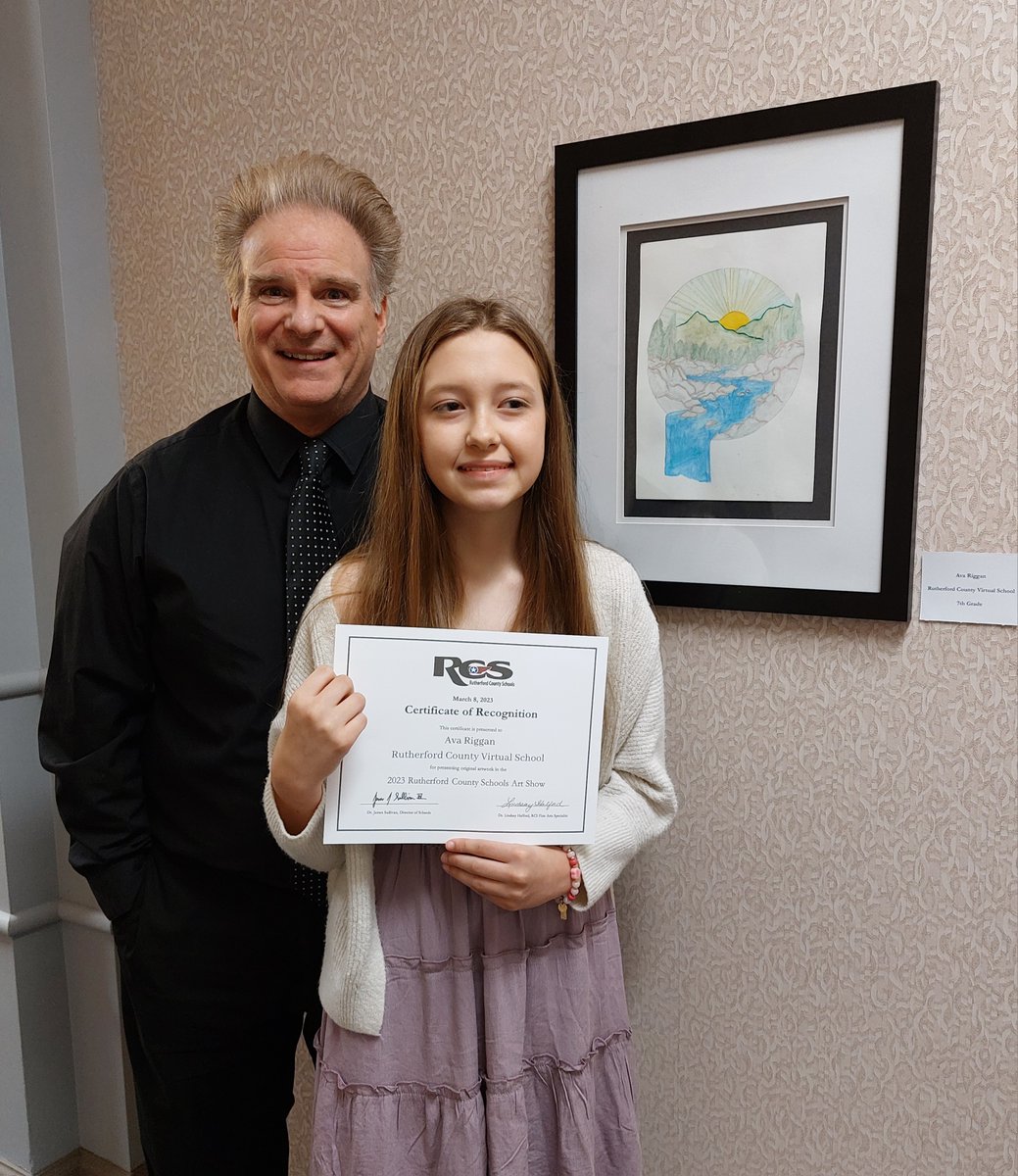 It was a great night at the Rutherford County Schools 2023 Art Show!  Congratulations to Charleigh King and Ava Riggan who represented the RC Virtual School!
#RCVirtualSchool #trailblazercommunity #amazingthingsarehappeninghere