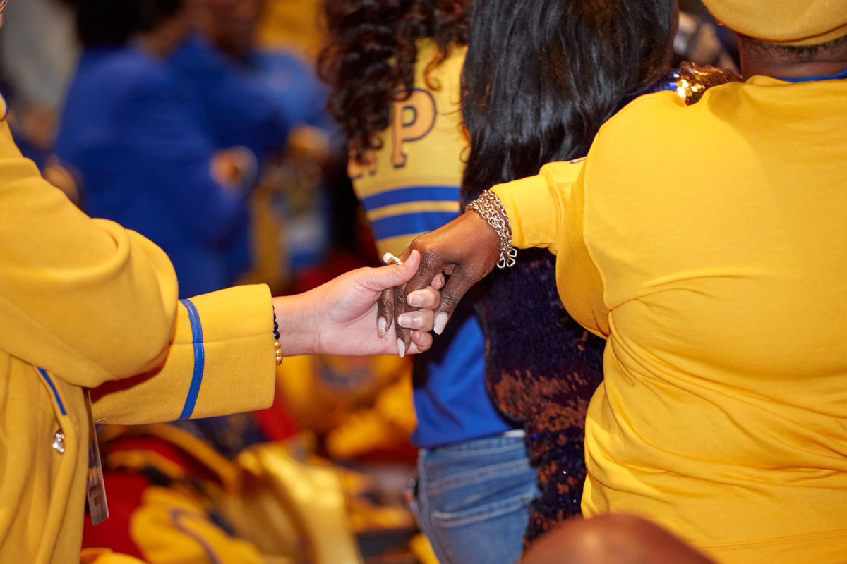 SGRho tweet picture