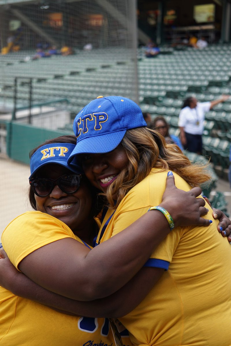 SGRho tweet picture