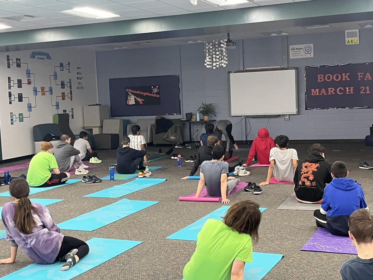 Welcome back, Fuel Up to Play 60 Day!! #rtmssparks <a href="/FUTP60/">Fuel Up to Play 60</a>