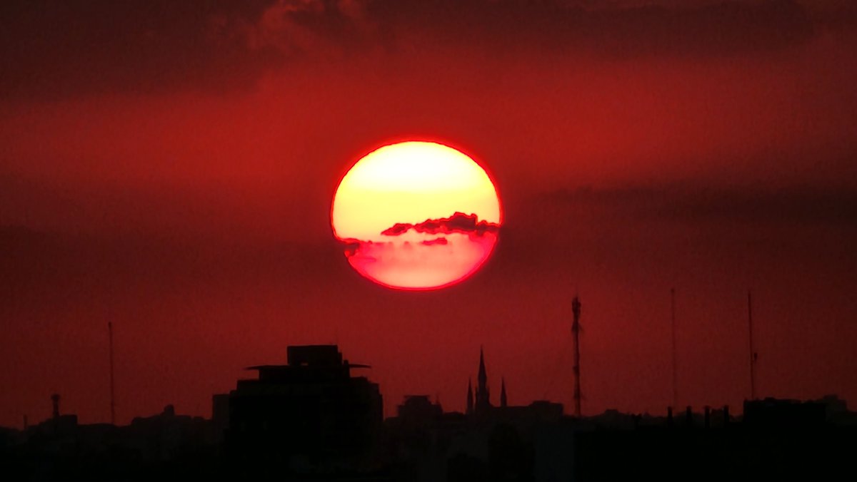 pruebas_router's tweet photo. @test_router luna y sol https://t.co/tGsJ20PmPj