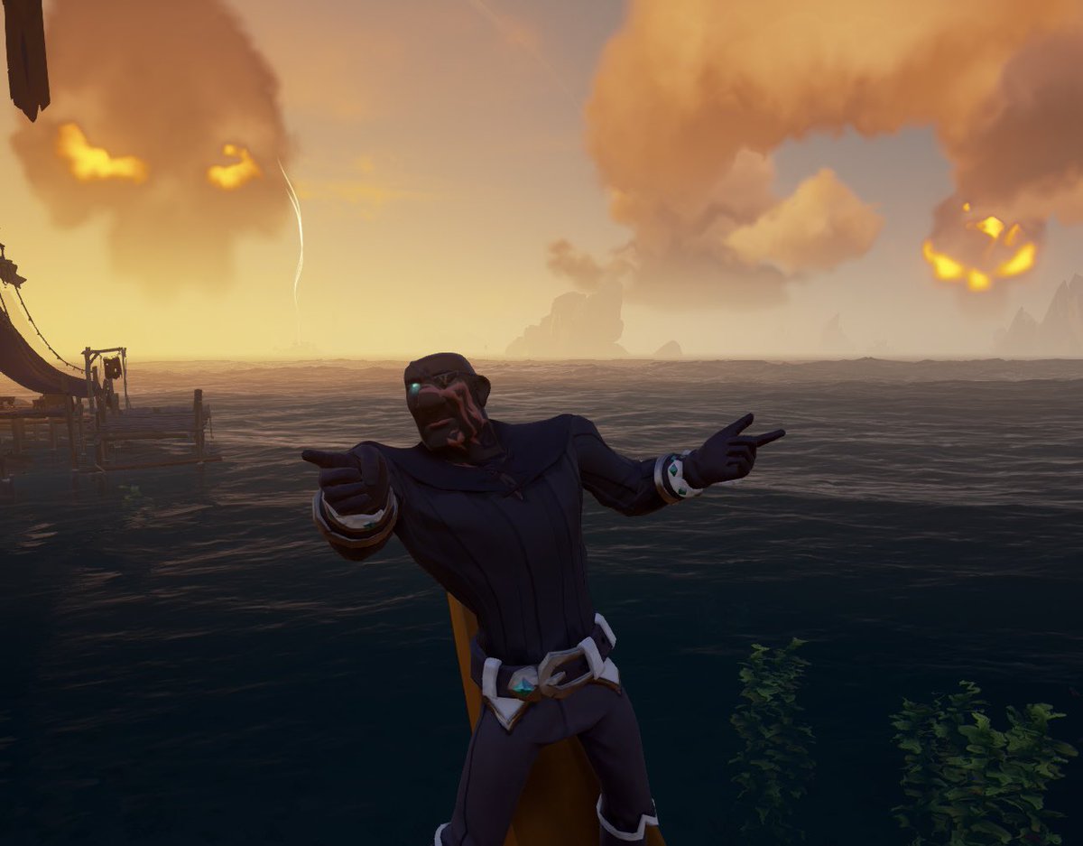 I_Mac11_I's tweet photo. Seen so many FOTD’s pop recently! All I want to do is HG so, I guess that’s why they’re relatively safe to do them!!! I just want that Skelly Curse! #SoTShot #SeaOfThieves #FOTD #FOF #SpicyServers #HGDives #ReaperCurse @SeaOfThieves #5thAnniversary #EyePatch #V #FiveYearsOfFun https://t.co/aHPwSN6KqD
