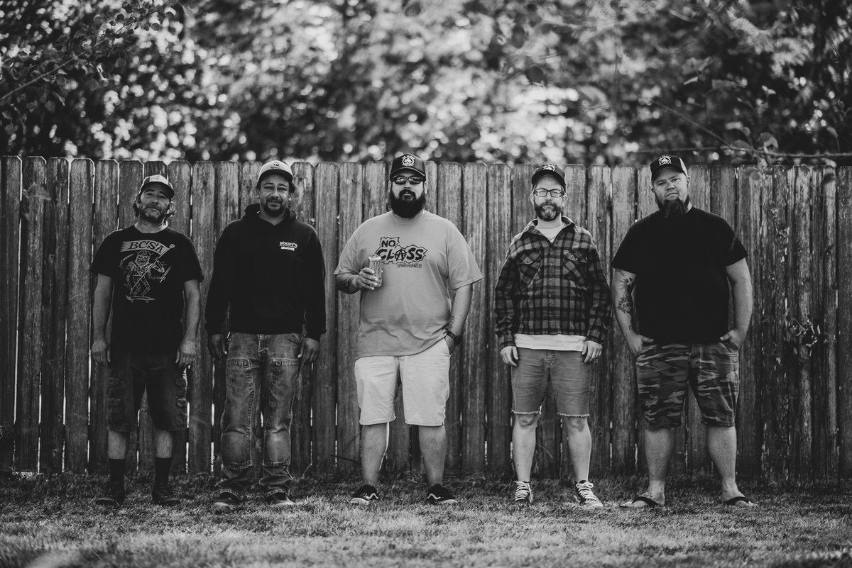MakPhotoJoe's tweet photo. Life mimics itself

#kingofthehill #OR #PNW #portrait #photo #blackandwhite https://t.co/2bQtHP5qBD