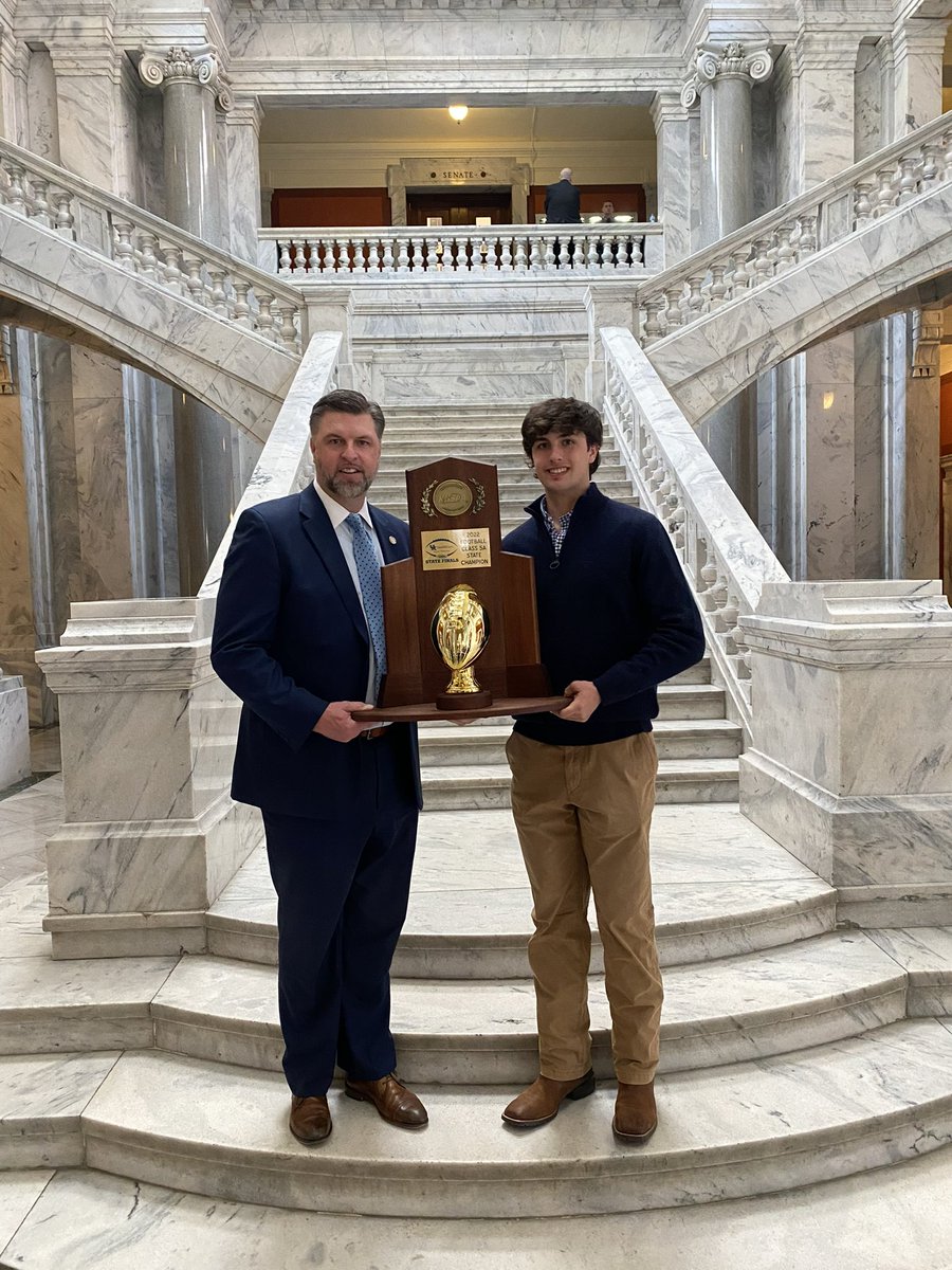 Recognized <a href="/FDouglassFB/">Douglass Football</a> for winning the 2022 Kentucky High School Athletic Association Class 5A Championship. It was great to welcome this fine group to the Senate floor - including one of the players I know very well - <a href="/Cole_Carpenter6/">Cole Carpenter</a>
