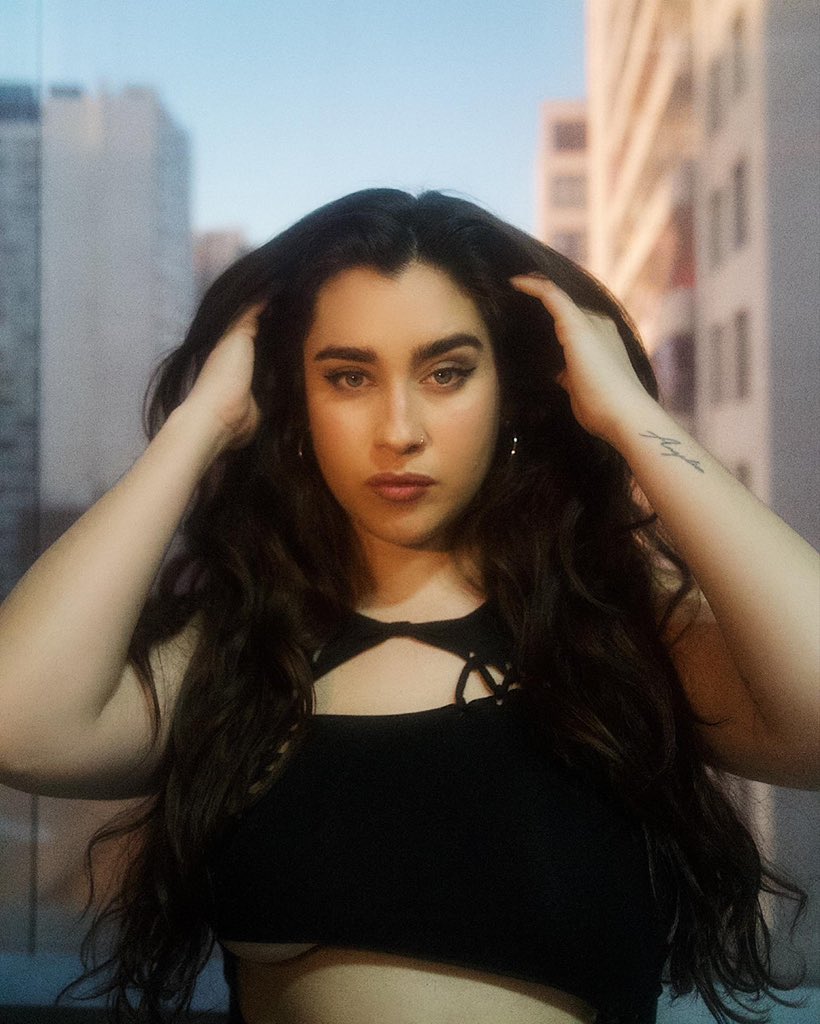 LaurenJauregui's tweet photo. https://t.co/Qq64OR9n30