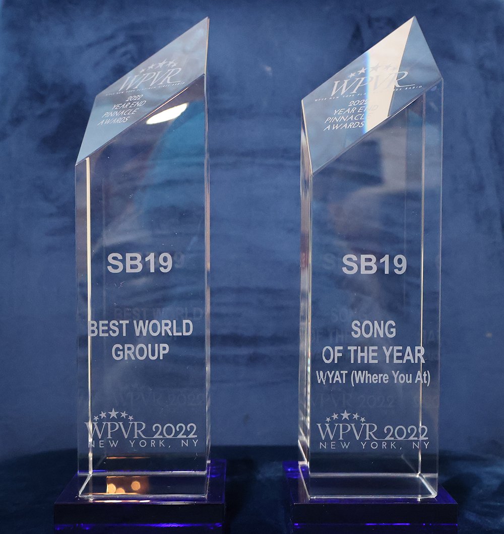 platinumvibes8's tweet photo. 🏆 Hello ATIN worldwide! We wanted to share photos with you of two of SB19's three WPVR 2022 Year-End Pinnacle Awards before we ship them to the Philippines 🇵🇭. Thank you and enjoy! Congratulations again to @SB19Official  #sb19 #wpvr #wpvrpinnacleawards #sb19_atin #sb19_wyat https://t.co/l9TdXxbVlM