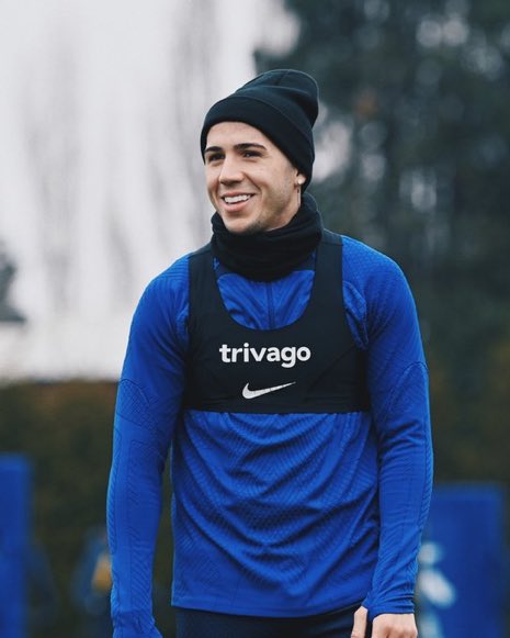 londonbluenews's tweet photo. Retweet this tweet to gain 2OOO Chelsea Mutuals. Comment 💙💙 #cfc https://t.co/gFq4gHr37k