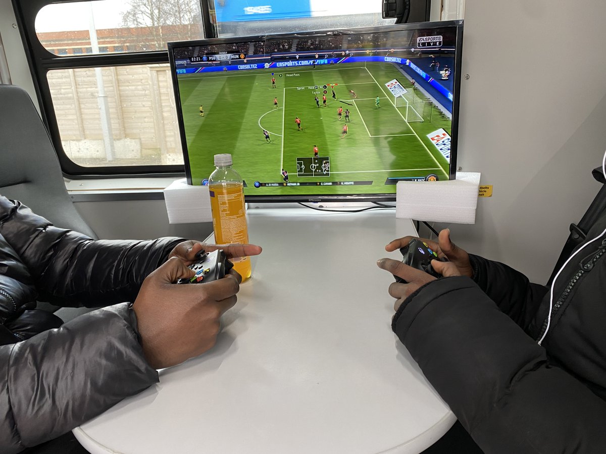 Foundation92's tweet image. 🚎 This week we have been in Ashton-Under-Lyne, supporting @OfficialTfGM to help tackle crime and antisocial behaviour on public transport 🤝 

By providing a positive voice and presence in the community!

#F92 | #TFGM | @1stCentral | @EFLTrust | @EFDN_tweets