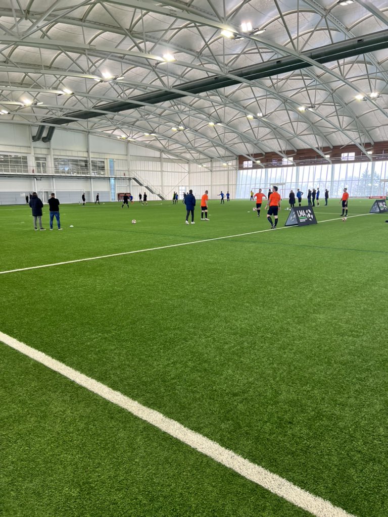 GarryMonk's tweet photo. Great day spent @StGeorgesPark, as part of the @LMA_Managers. Had fun guest managing these guys ⚽️🏃‍♂️💨😂 https://t.co/eM1mfOk768