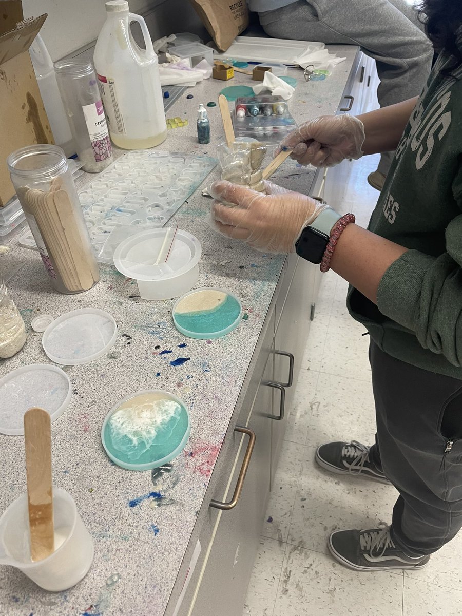 Check out what we are making in Applied art 2! Resin sand from Turks and Caicos in silicone molds to make coasters!  Check back to see final product! #resin #appliedart #wearehowell #theregional