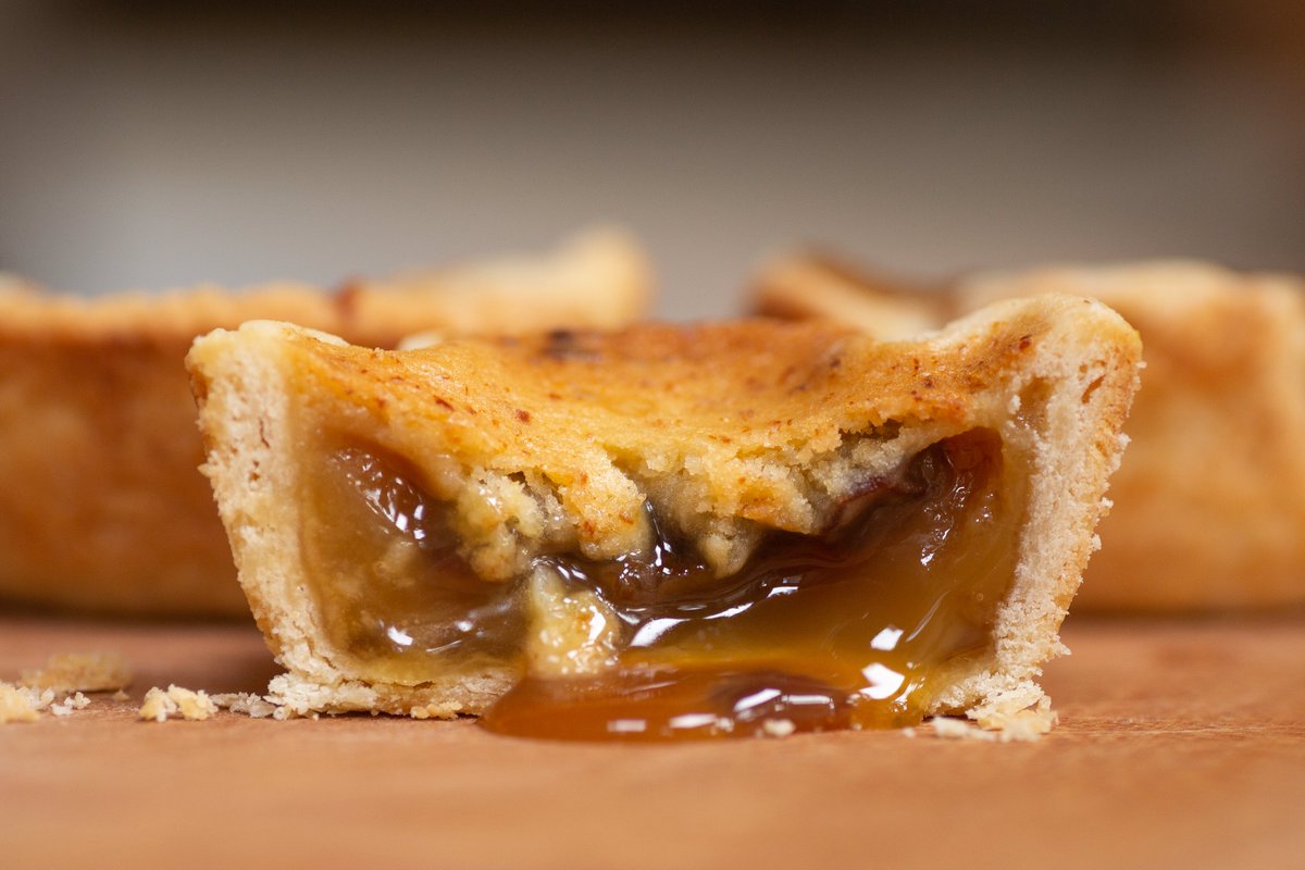 essexregionca's tweet image. Planning to enter your delectable Maple Butter Tart in this Saturday's contest, but worried about the snow? We've added drop off time for your entry: Thurs. March 2pm-4pm, Fri. March 10, 9am-5pm and Sat. March 11, 8am- 10am. Winners crowned as planned on Sat. at 3pm.  #MapleFest