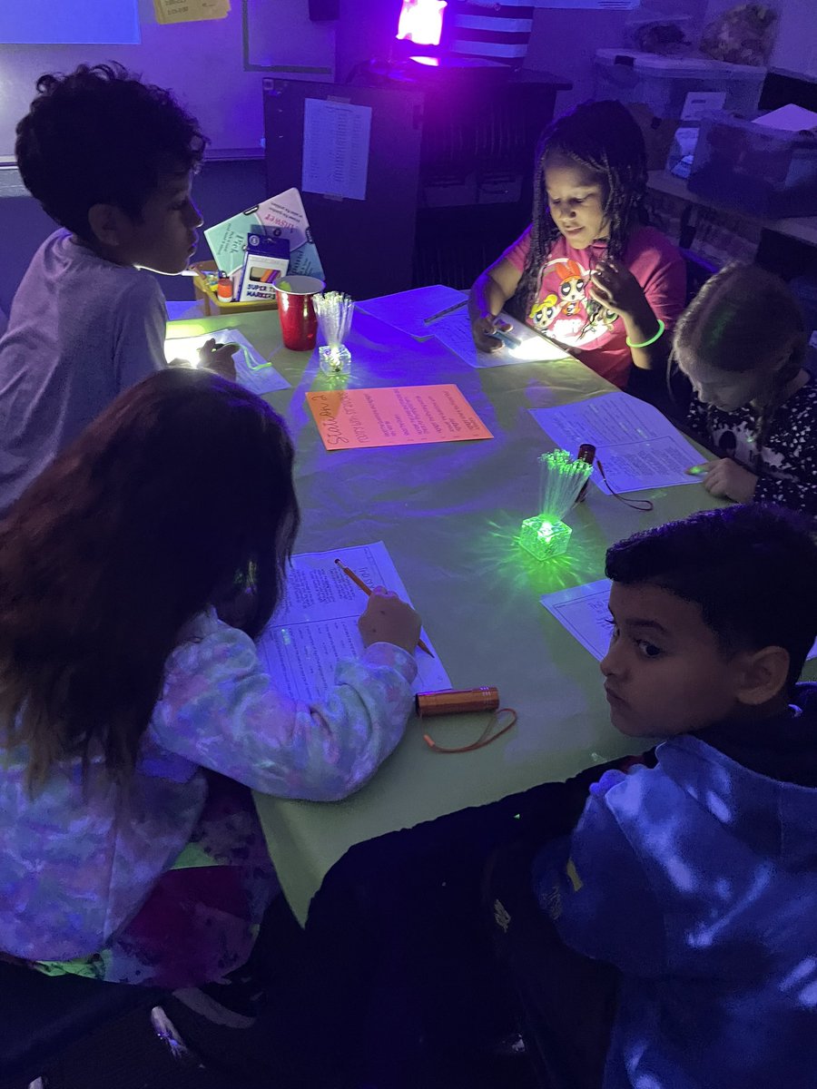 Our Lake Sybelia third-grade team had an all-day Glow Party focusing on Prose and Poetry, Fractions, and the distance of the stars in the sky. 🌟