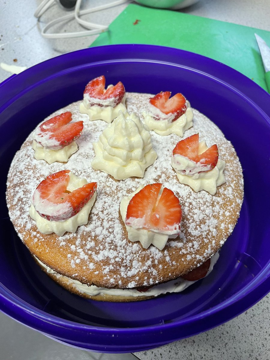 MrsK@HethersettFood tweet media