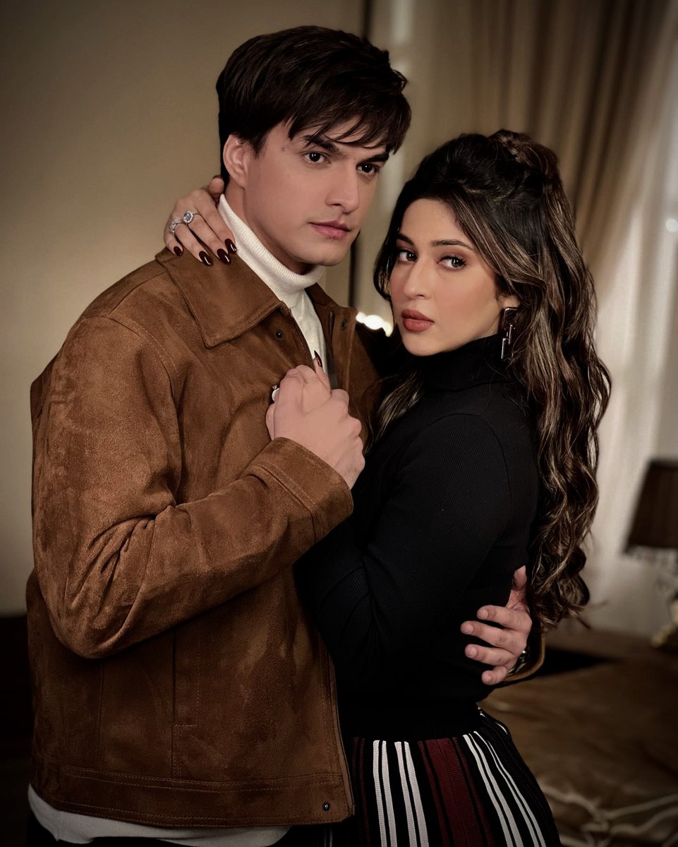 its_suvu_'s tweet photo. One year of #ShonkSe 🤍🤍
#Mohsinkhan #SonarikaBhadoria https://t.co/d3C1a5423Y