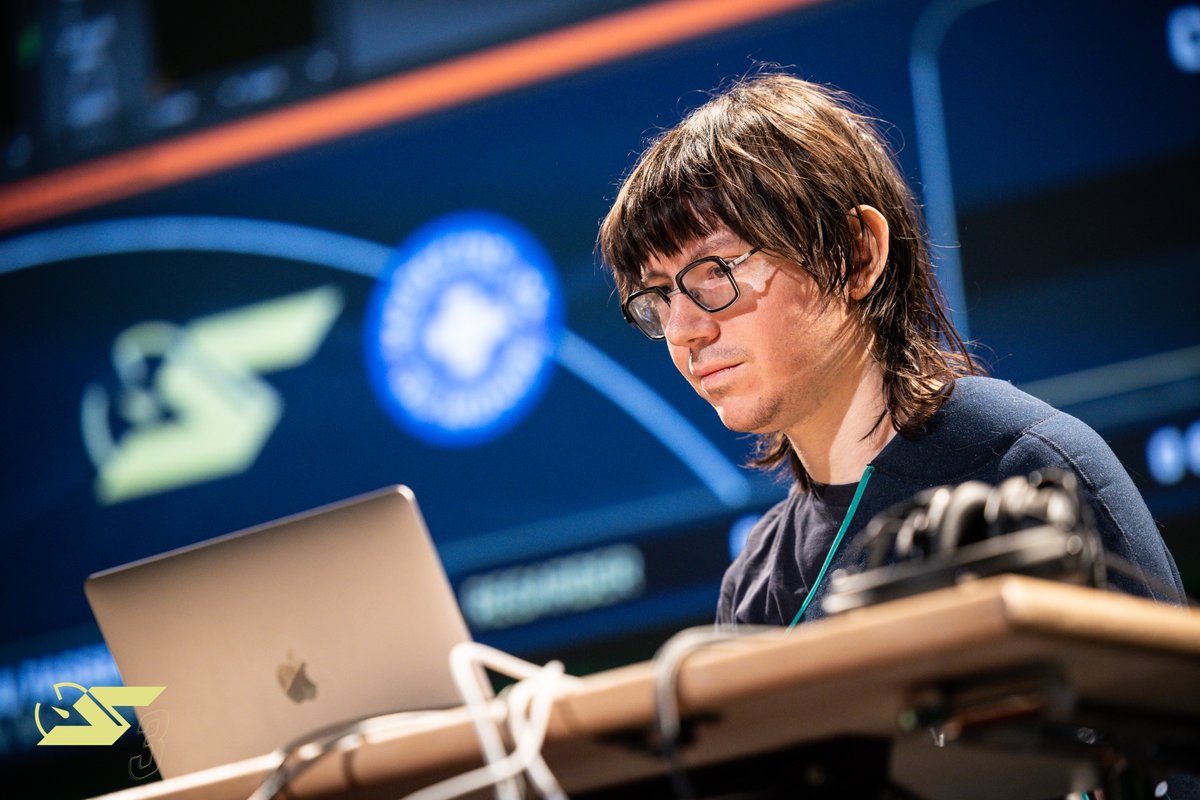 SpeeDons (@speedonsfr) on Twitter photo Live Ableton One Handed Any% par <a href="/RealCanblaster/">Canblaster</a>.
📸 <a href="/Luzord_/">Théo / Luzord 📸</a> <a href="/ElliotLeCorre/">Elliot</a>
📺 twitch.tv/mistermv
#SpeeDons Live Ableton One Handed Any% par <a href="/RealCanblaster/">Canblaster</a>.
📸 <a href="/Luzord_/">Théo / Luzord 📸</a> <a href="/ElliotLeCorre/">Elliot</a>
📺 twitch.tv/mistermv
#SpeeDons