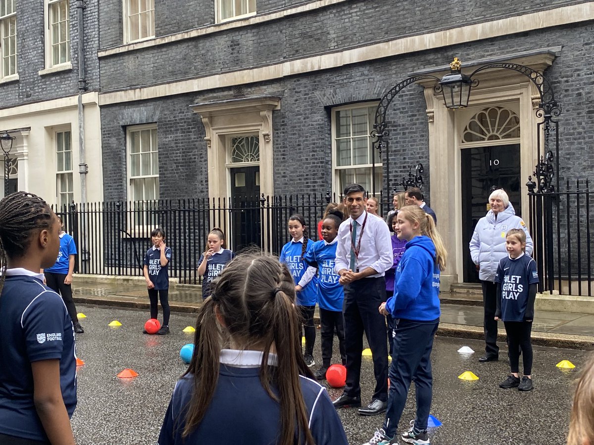 SpringwestAcademy PE tweet media