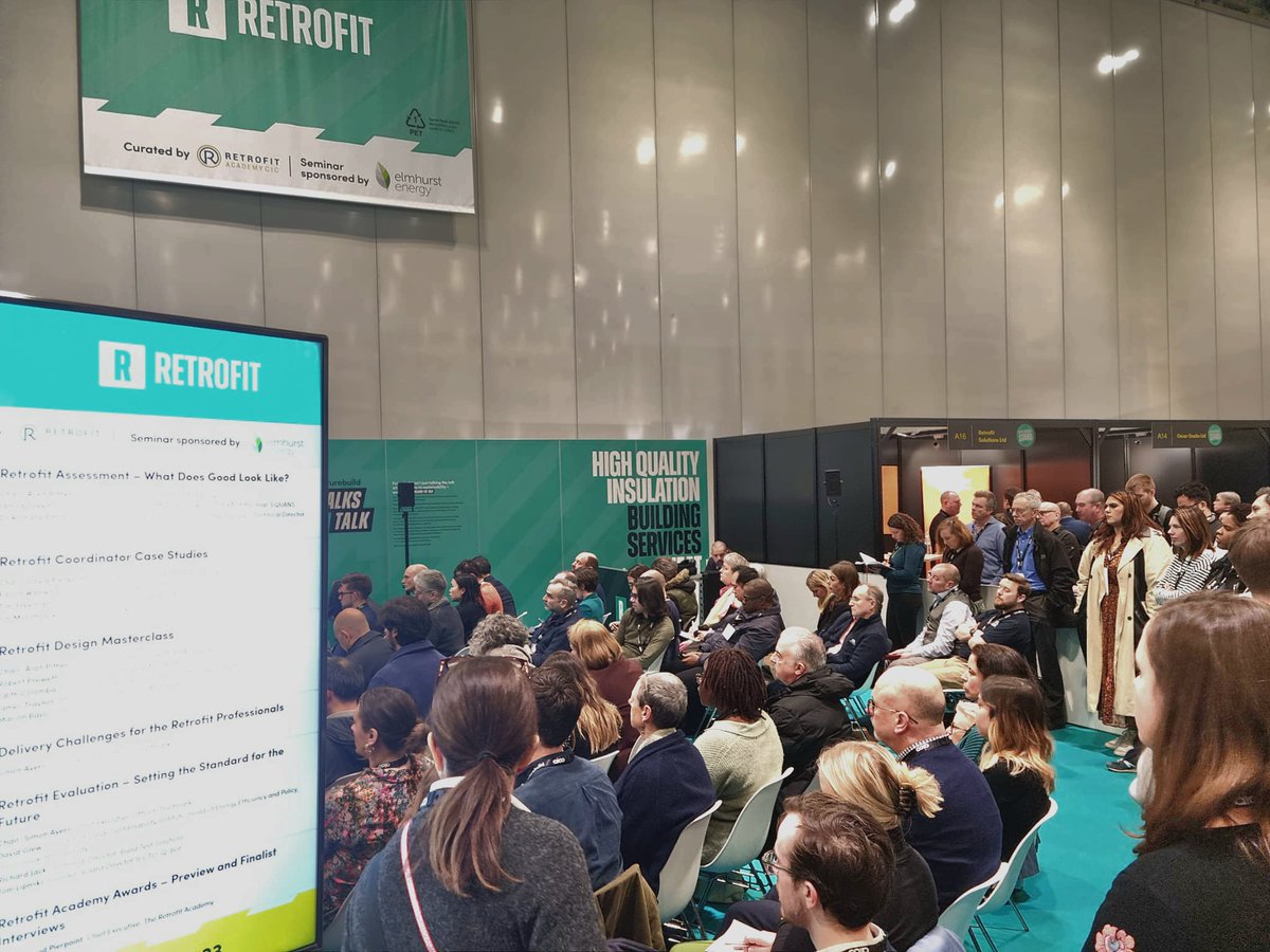 retrofitacademy's tweet image. That&apos;s a wrap! 🎬

@FuturebuildNow has come to a close and we want to thank all who visited our stand, attended the #RetrofitSeminars, exhibitors and sponsors in the Retrofit Section, and all involved in the Retrofit Academy Awards - Another great year! 🌟