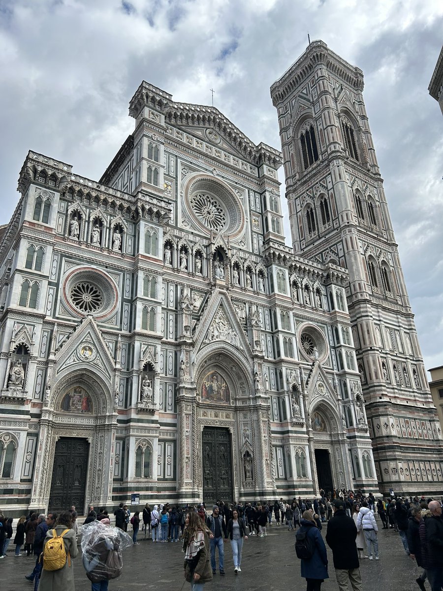 JakeCKCG's tweet photo. Some snaps from Florence 📸🇮🇹 Our @coleggwent Crosskeys Computing leaners enjoyed their jaunt around Tuscany’s capital on the weekend! They even had the opportunity to see the city from above by climbing the Cathedral of Santa Maria del Fiore ⛪️ #memoriesforlife @erasmusplusUK 🤌 https://t.co/5oAedgha3i