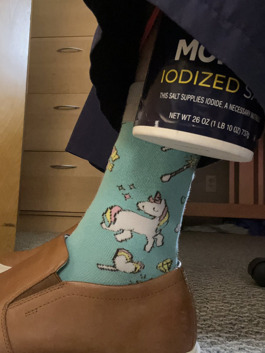 Wearing my unicorn socks for #WorldKidneyDay 🥰