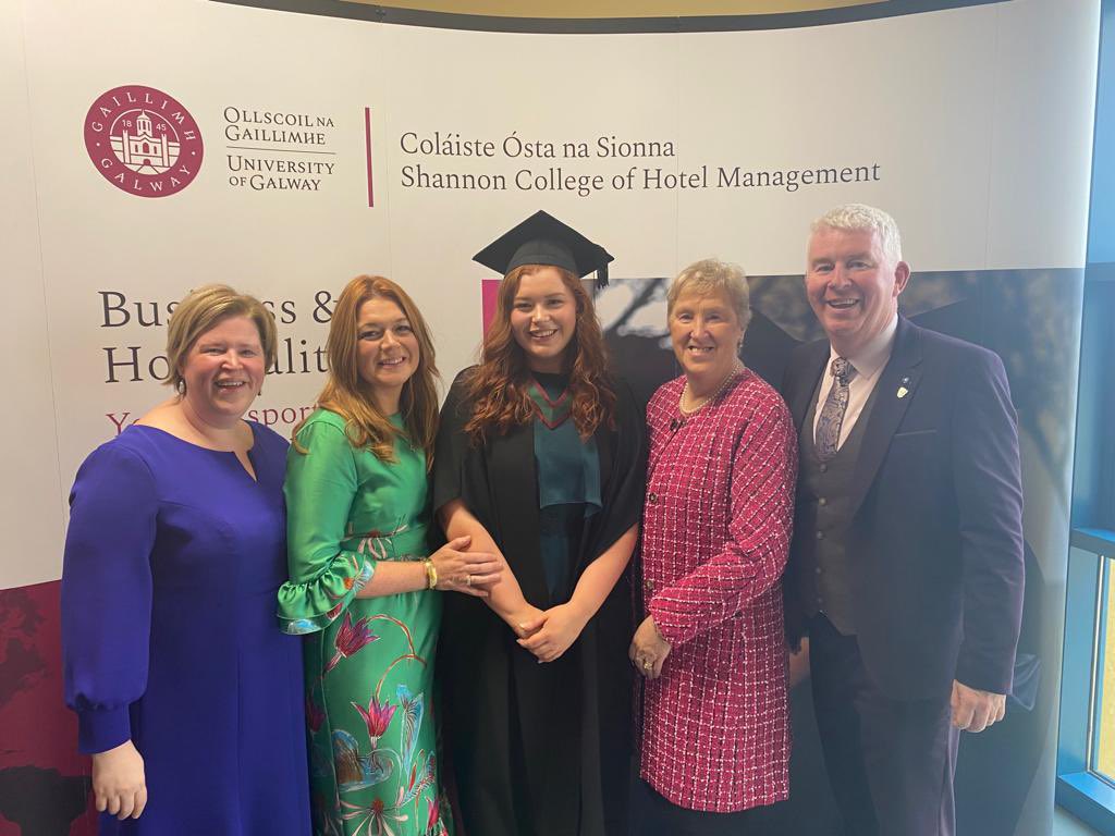 Fitzgeralds Woodlands House Hotel & Spa tweet media