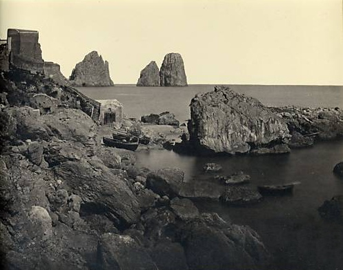 Capri, Giorgio Sommer, 1914 ca
#capri #giorgiosommer #isoleminori #isoleminorifoto 
instagram.com/p/B9ZdTOEIwbw/
