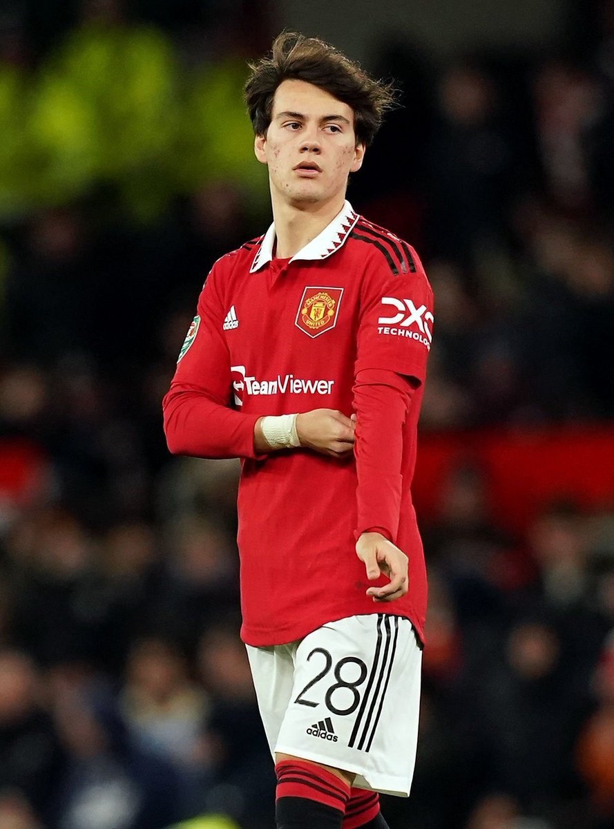 Facuno Pellistri, sensational.

Manchester United have a player in there 👏