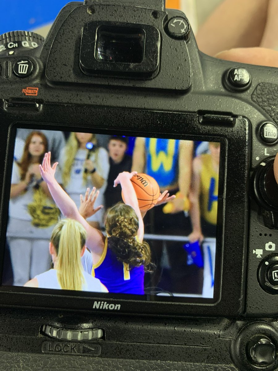 NoahMcKayUCR's tweet photo. Called a foul with 6.7 left… https://t.co/IROykYW9ea