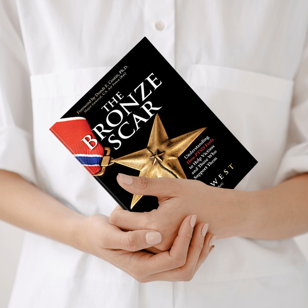 TheBronzeScar's tweet photo. Read a free sample of my book on AllAuthor. #mybook #readasample #freechapters #mustread #ebooks #allauthor Read a Sample -> https://t.co/vYEk3PB30v https://t.co/cgBGspNCYm