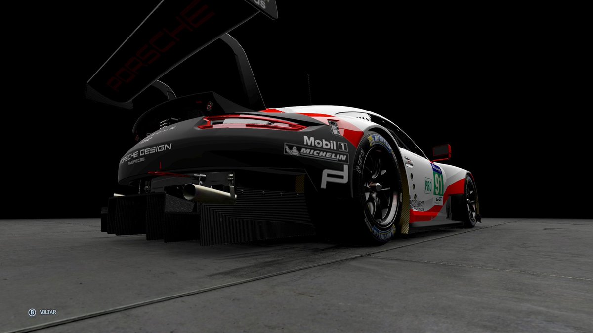 LibertyRacingT1's tweet photo. Apresentando o Porsche 911 RSR para a temporada da @GTWCTTXbox https://t.co/VPPikrUUEi
