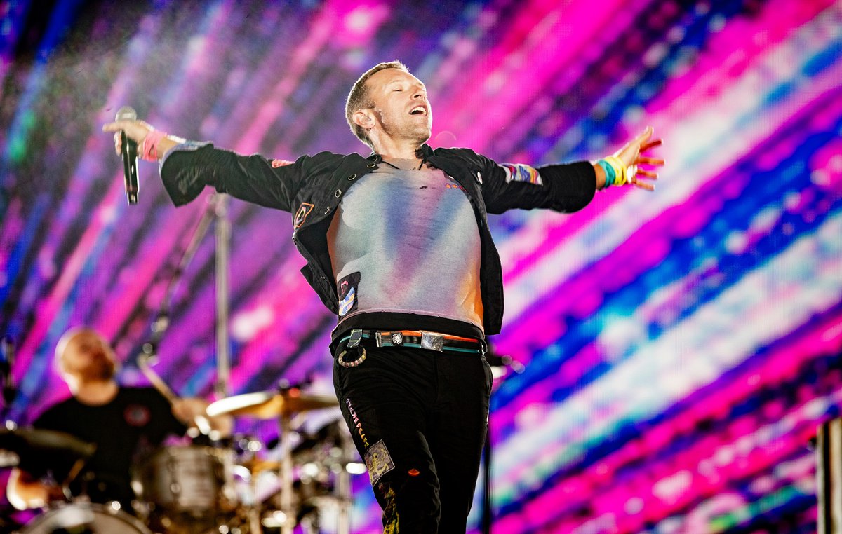 Coldplay en River Plate, estrenan película de shows en #Argentina el 19 de marzo #lavozdeperu lavozdeperu.com/coldplay-en-ri…