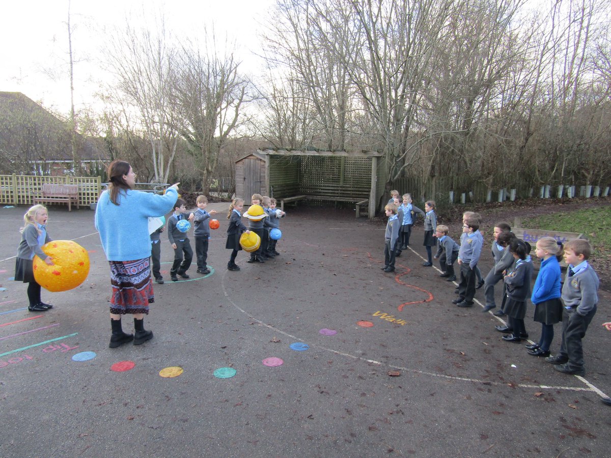 High Hurstwood CE Primary tweet media