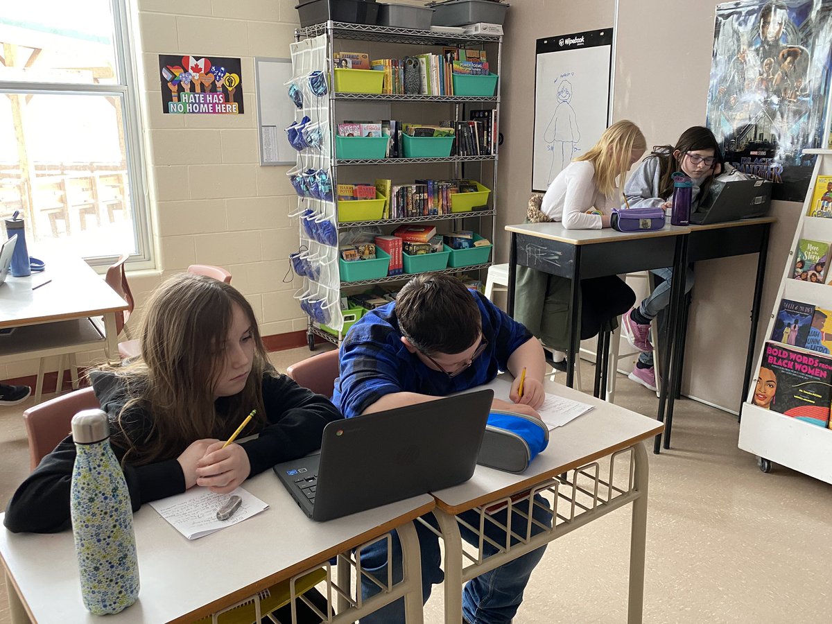 So proud of all the kiddos in 6G &amp; 6P <a href="/PineRidgeMiddl2/">Pine Ridge Middle School</a> ! Such pride on their faces as I handed out their printed copies of the 6 paragraph essay they wrote on the four major waves of African Nova Scotian immigration. ❤️ #teachertwitter <a href="/AVRCE_NS/">Annapolis Valley Regional Centre for Education</a>