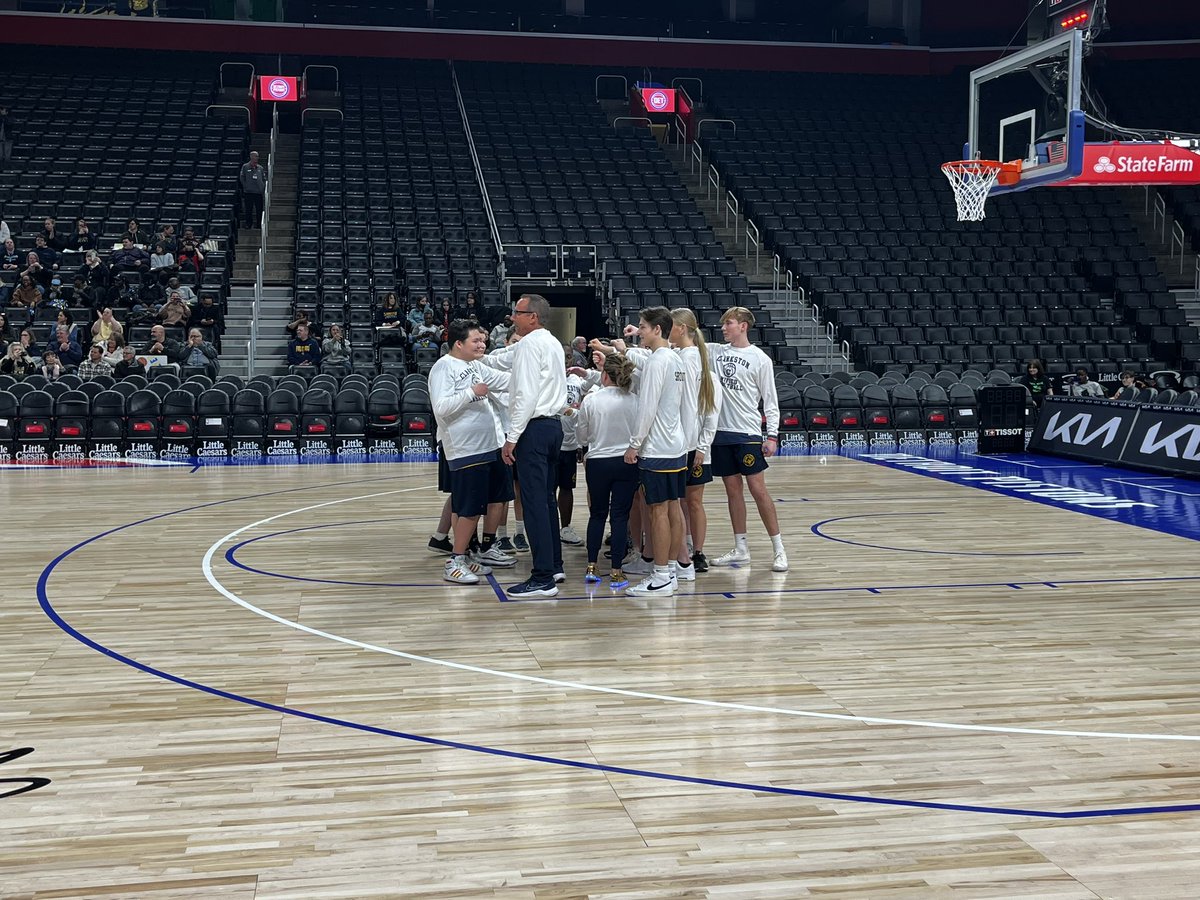 JeffKosin's tweet photo. Clarkston Nation- Had an amazing day at LCA today as our Unified Basketball team played against the Lakers of West Bloomfield. Incredible facility, phenomenal opportunity!!! #WolvesPride https://t.co/p9VPs3KtqA