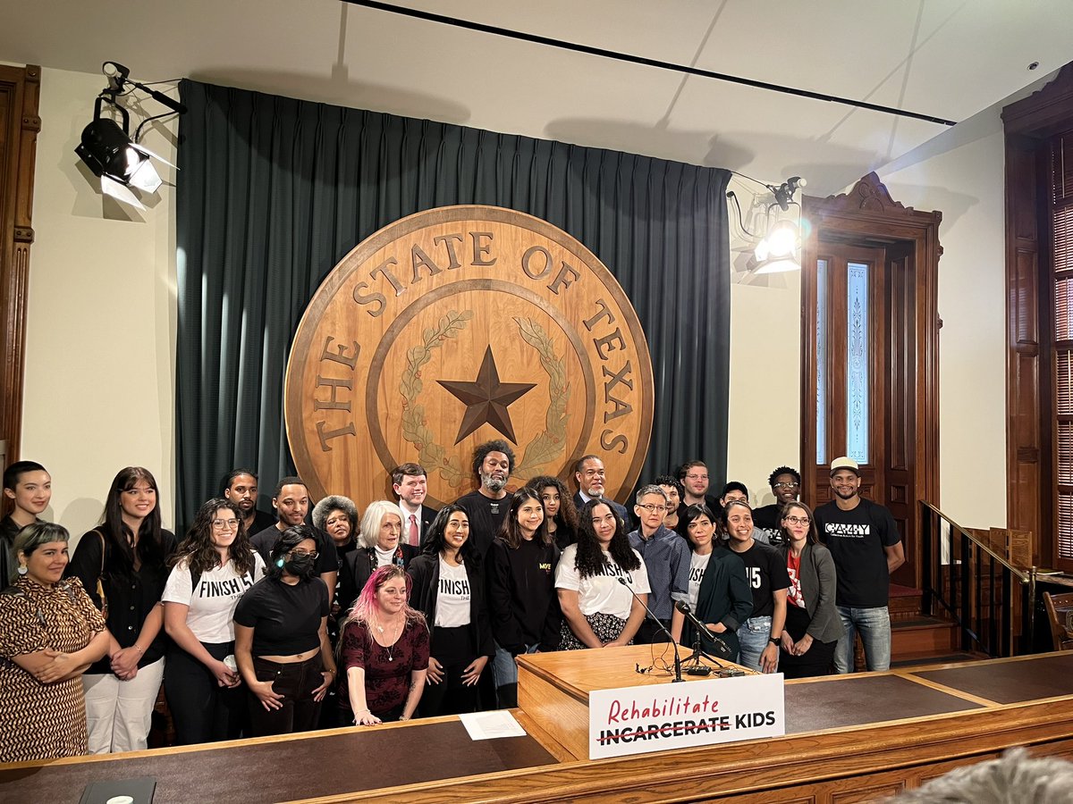 jarvisjohnsontx's tweet photo. Child prisons are immoral, inhumane, and ineffective.

I'm proud to join my colleague @jamestalarico and these courageous activists to announce the filing of HB 4356, which closes Texas' 5 remaining youth prisons and creates a new system of rehabilitation, not punishment. #txlege https://t.co/HNmmCAfpwv