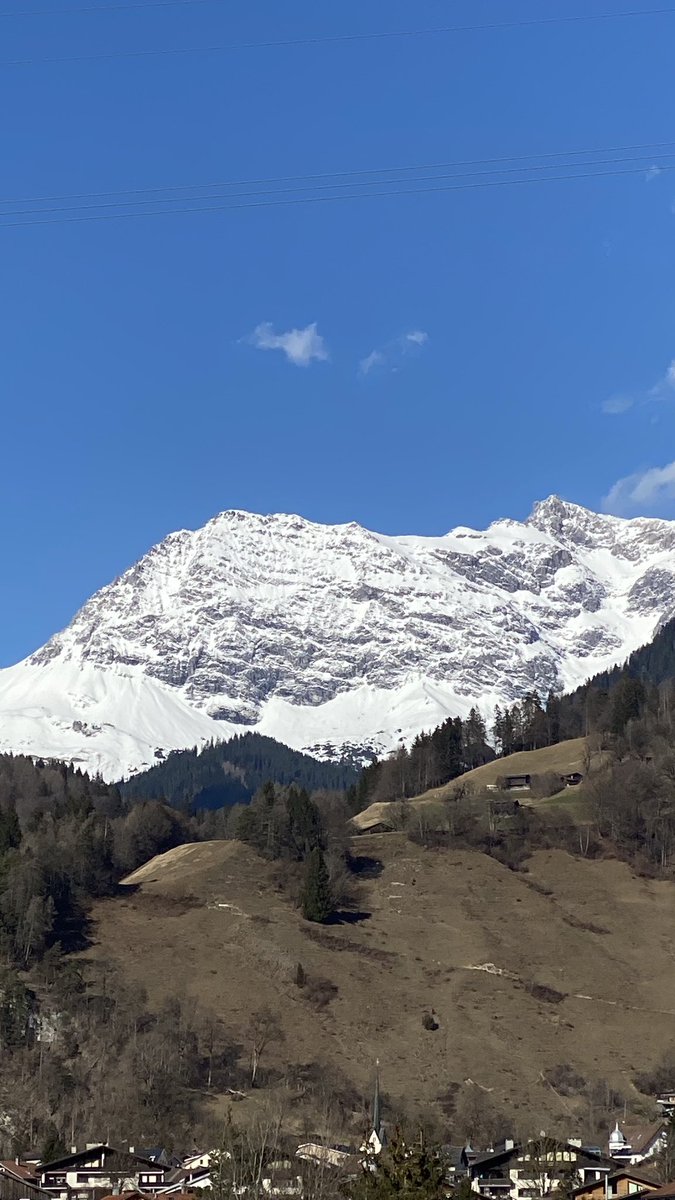 SchaerMartin's tweet photo. #Wohnwagen #grüsch #skifahren #grüschdanusa #ferien #picoftheday #nofilter https://t.co/SUWoRWPbee