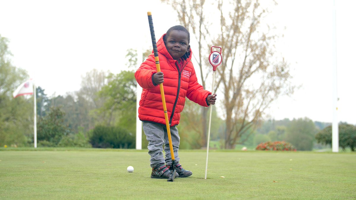 Hey <a href="/MAIRES78/">UMY</a>, nous sommes à la recherche de 4 élus golfeurs Yvelinois licenciés🏌️‍♂️pour leur proposer d’aller taper la balle avec Les Élus du Cœur au profit de <a href="/mecenatcardiaqu/">Mécénat Chirurgie Cardiaque</a> le 18 avril prochain au Golf de Saint Nom la Bretèche à l’occasion du Trophée du Cœur♥️
Vous nous RT ?😊
