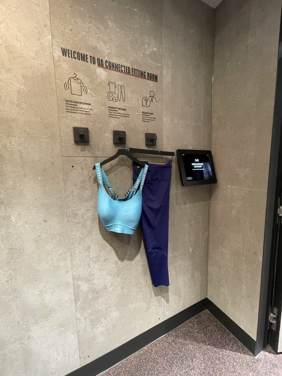 Beautiful, smart and helpful fitting rooms. Super proud of our team for this deployment in London with Under Armour. #fittingrooms