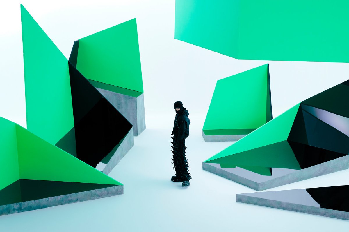 Syxmiko_21's tweet image. 壁纸准备开始换上啦 
今天又是美美的欣赏开开美貌的一天
当然还有伴随着帅死 惊艳与感叹
各种情感在我看见开开预告图的时候同存着
还有依然11点等待开开预告图时
那超级无敌幸福的内心
所以希望wuli 开开的SOLO 3 Rover ！
一定要大发呀！！！！！！！！🐻✨

#ROVER_TeaserImage3
#KAI_Rover