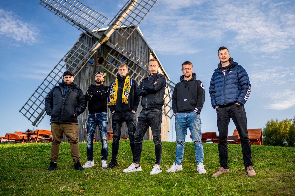 AndrzejRuksc's tweet image. Z kolegami na wczasach. ☀️

#Kaszuby #wakacje #takiesytuacje