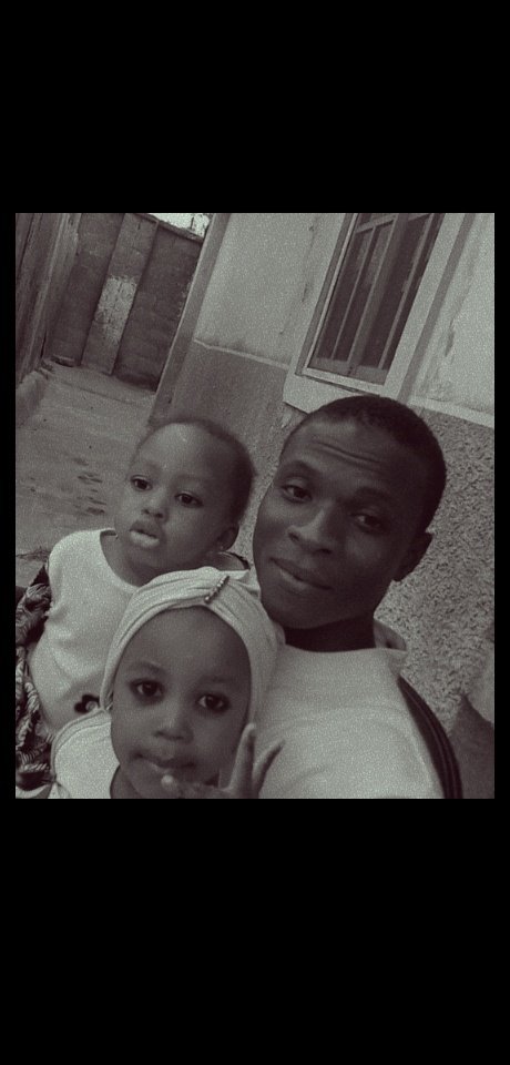 CustomIsiya tweet picture