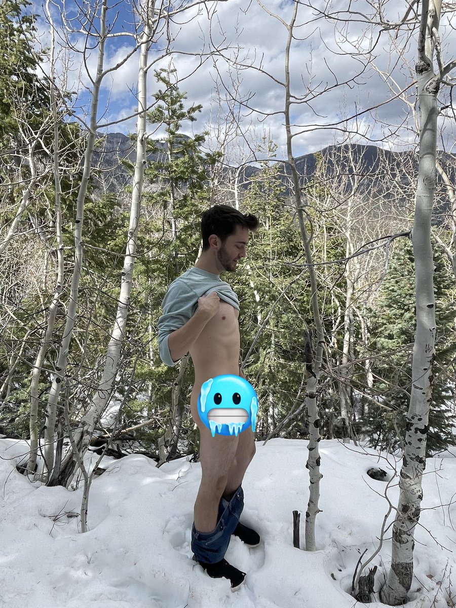 It snowed yesterday ❄️ #gay #onlyfans #lgbt #boyfriends