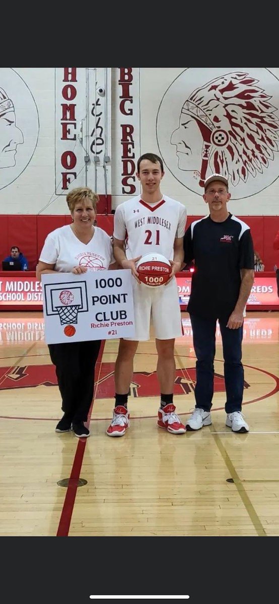 Richie Preston is one of D10’s top athletes. The West Middlesex senior is nearing his final high school baseball season, but his career will continue at Salem University.

Story ⬇️🏀⚾️

📸: Lisa Koss Photography 

linktr.ee/WesternPASport…
