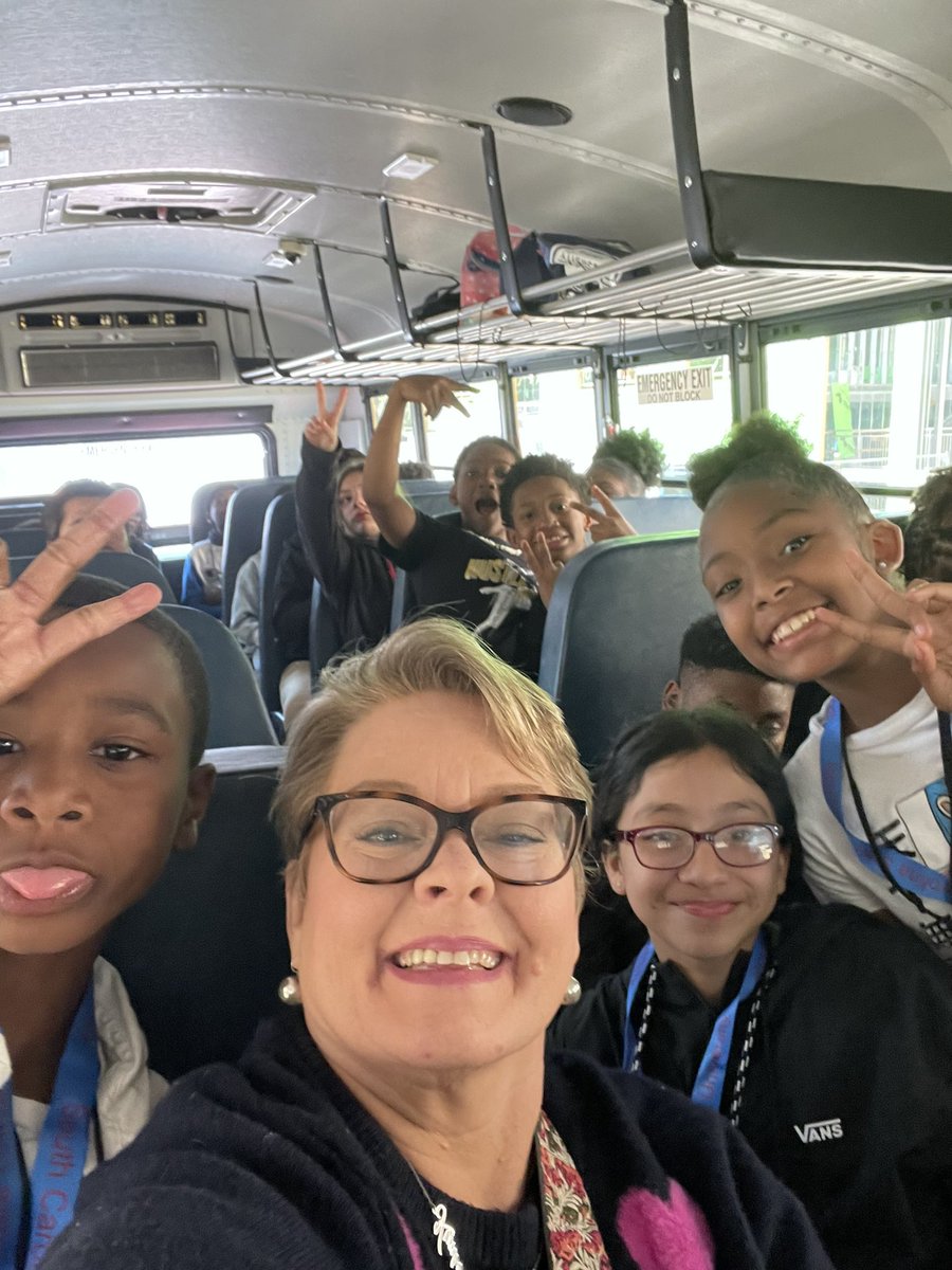 The 5th graders from Windsor had a great time touring SC State Univ. and Claflin Univ. today. Two amazing HBCUs in SC for students to choose from. @JenniferrCain @DrOMorgan @RichlandTwoAVID @WindsorElem @RichlandTwo @SCSTATE1896 @ClaflinUniv1869