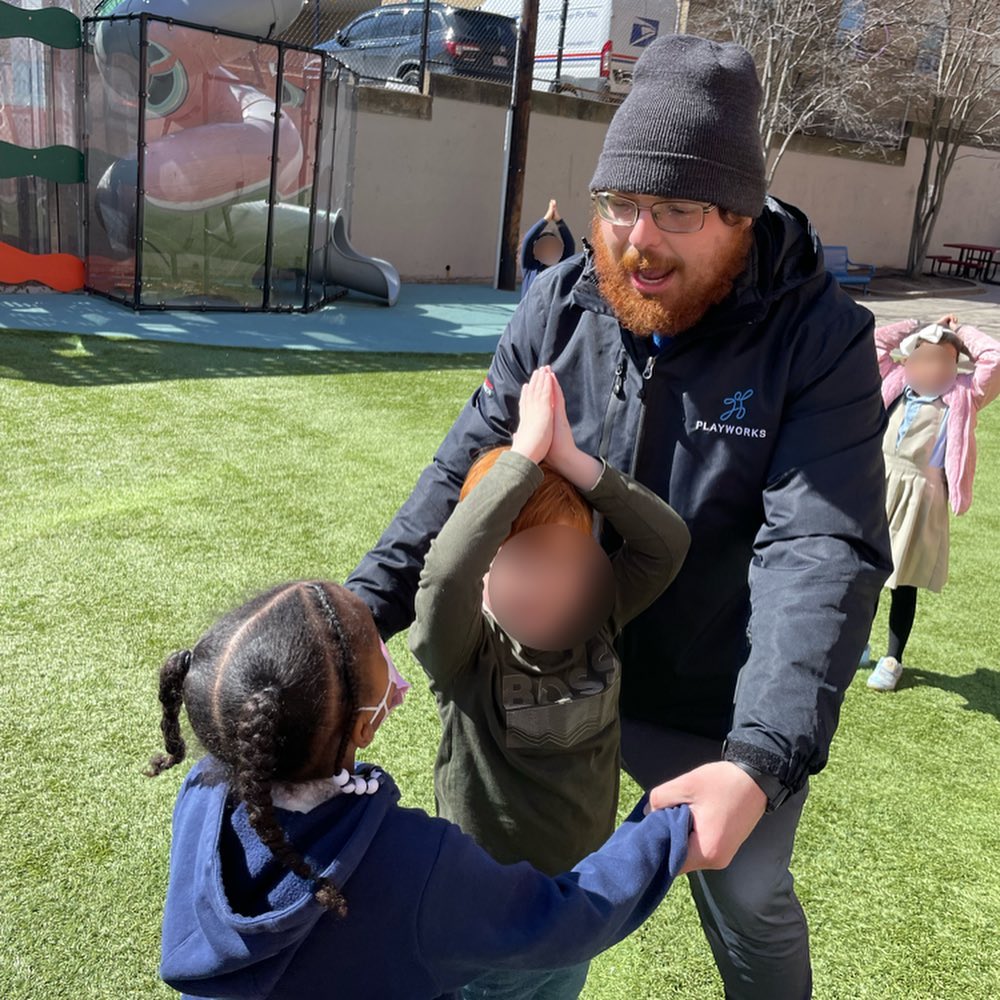 PlayworksNewEng's tweet photo. The sun is shining and it's almost 50 degrees, which means it's the perfect day to play some Magic Tag at recess with Coach Brady! 🪄🔮🌞#playworksforeverykid https://t.co/yQtgAPYg1t