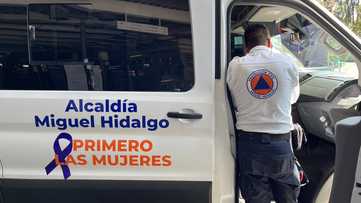 Alcaldía Miguel Hidalgo (@alcaldiamhmx) on Twitter photo Nuestros equipos de <a href="/MHDesSocial/">Alcaldía MH Desarrollo Social</a>, <a href="/BlindarMH/">Blindar MH</a>🛡 y <a href="/MHPrevencion/">Protección Civil Miguel Hidalgo</a>, están atentos y listos para activar #ReacciónVioleta💜 en cualquier momento para que las mujeres puedan sentirse más seguras, así Miguel Hidalgo avanza contra la violencia, porque aquí: PRIMERO LAS MUJERES. Nuestros equipos de <a href="/MHDesSocial/">Alcaldía MH Desarrollo Social</a>, <a href="/BlindarMH/">Blindar MH</a>🛡 y <a href="/MHPrevencion/">Protección Civil Miguel Hidalgo</a>, están atentos y listos para activar #ReacciónVioleta💜 en cualquier momento para que las mujeres puedan sentirse más seguras, así Miguel Hidalgo avanza contra la violencia, porque aquí: PRIMERO LAS MUJERES.